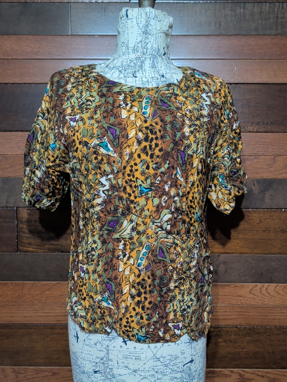 Vintage Tarazzia Women's Short Sleeve Mixed Print Top in Mustard Multi
